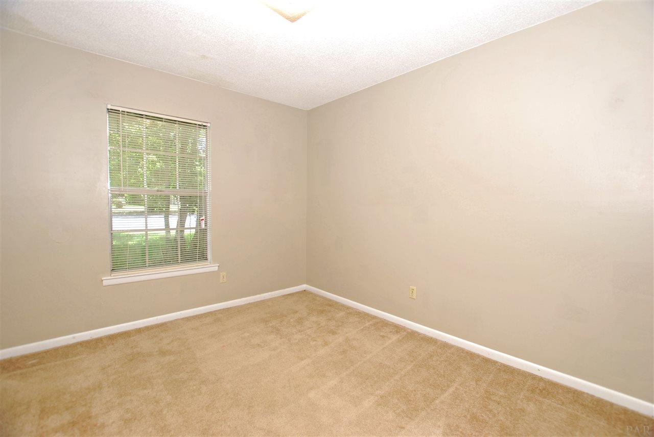 503 Quigley Road Pensacola, FL 32506 - Photo 8 of 12 Gallery Image 8