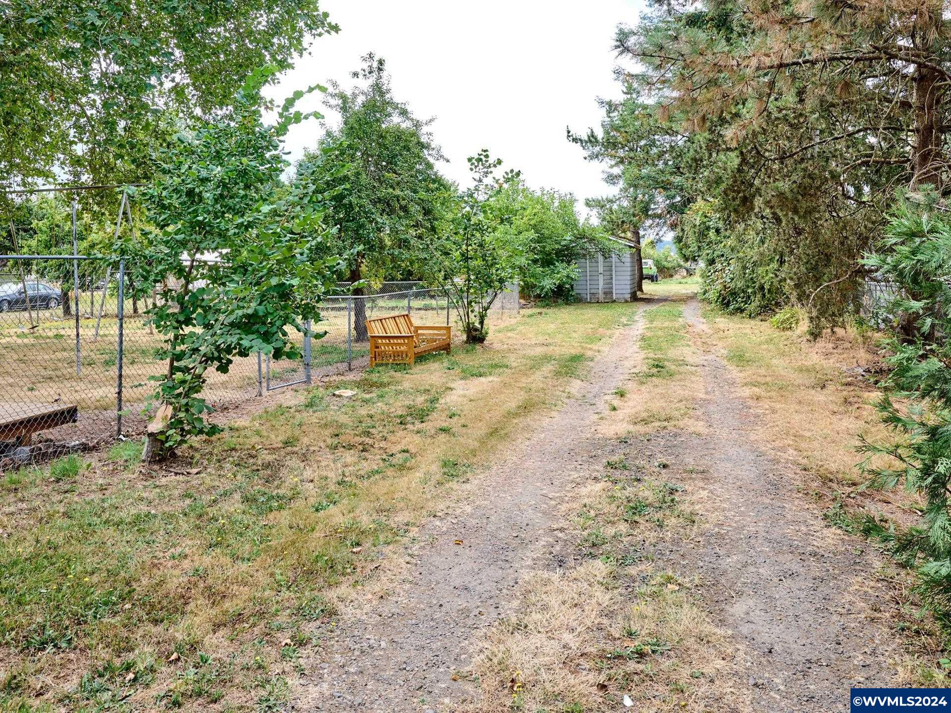 13422 Hobart Road Northeast Silverton, OR 97381 - Photo 12 of 47 Gallery Image 12