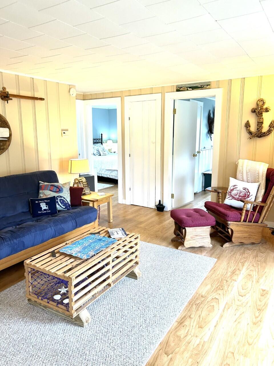12 River Road Pocasset, MA 02559 - Photo 11 of 27 12riverrdliving1