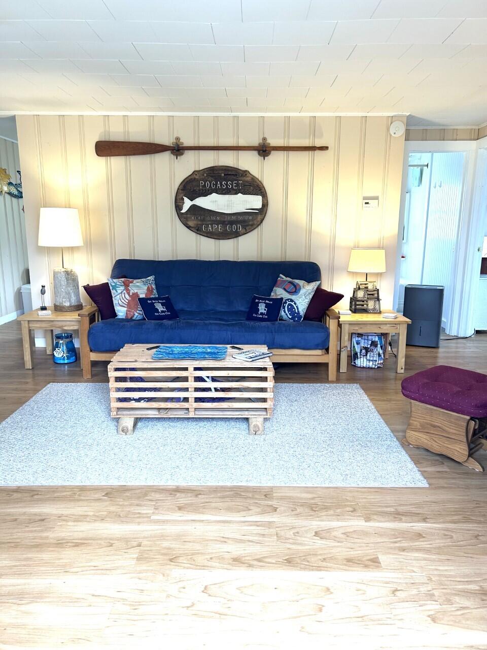 12 River Road Pocasset, MA 02559 - Photo 9 of 27 12riverrdliving