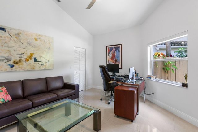 $507,000 | 6607 Northwest 25th Way, Boca Raton, FL 33496