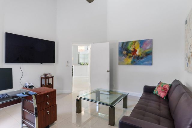 $507,000 | 6607 Northwest 25th Way, Boca Raton, FL 33496