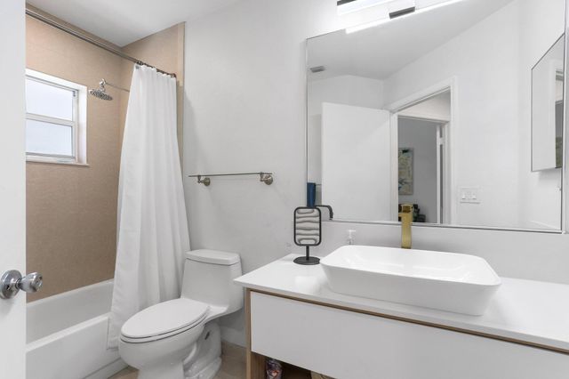 $507,000 | 6607 Northwest 25th Way, Boca Raton, FL 33496