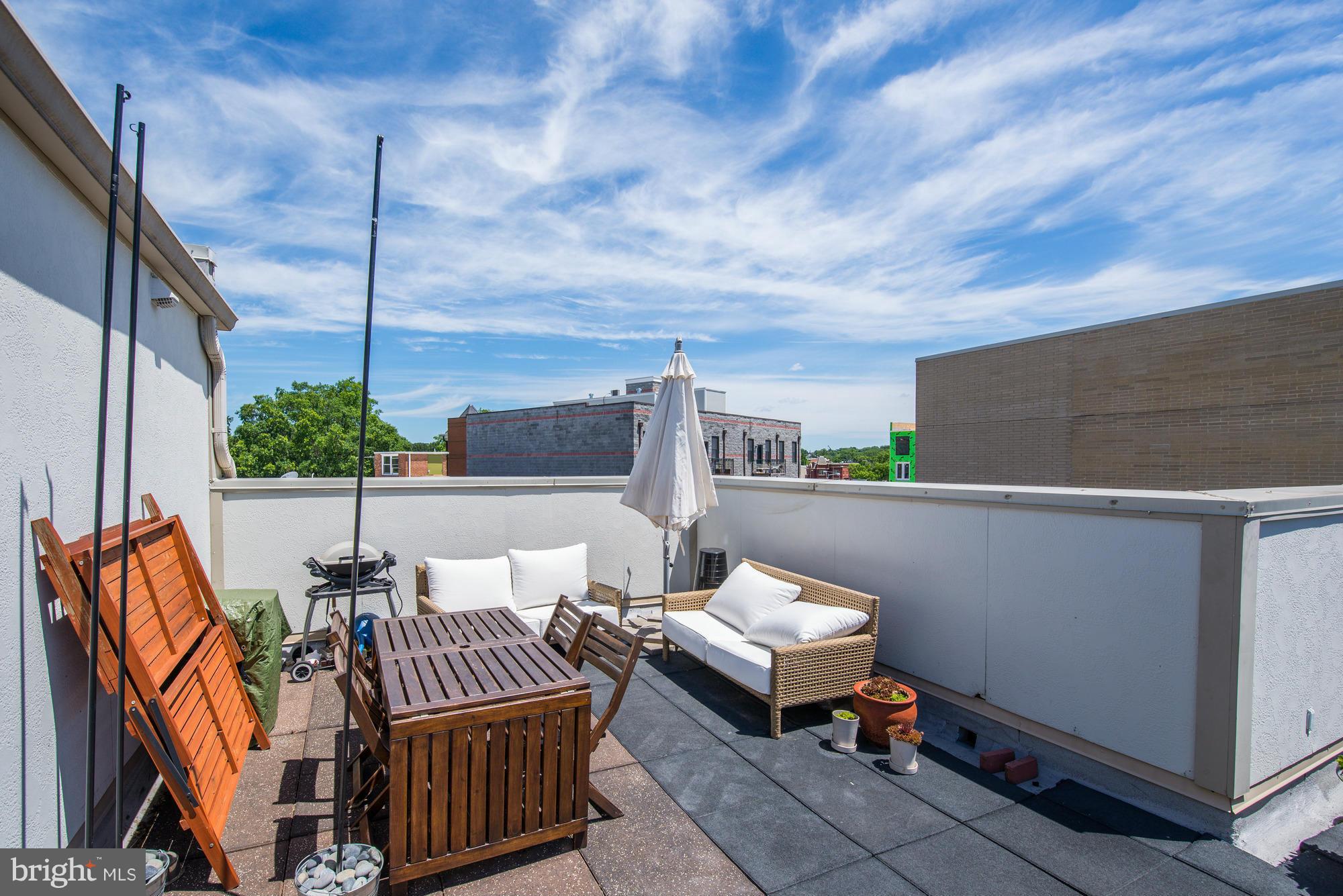 449 R Street Northwest, Unit 201 Washington, DC 20001 - Photo 19 of 21 Community