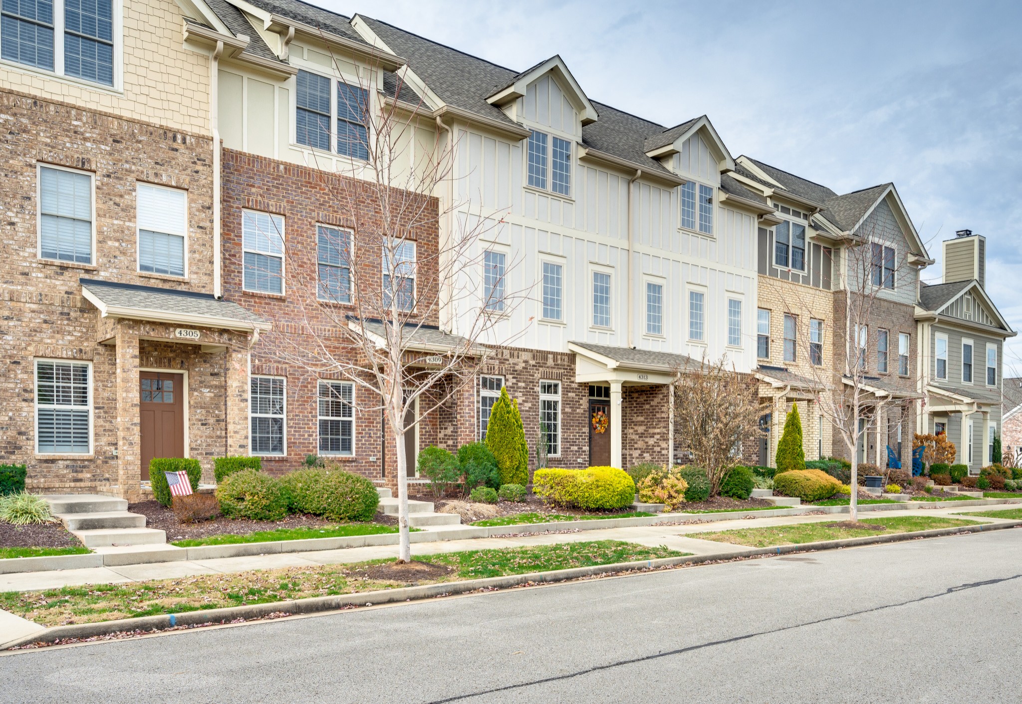 4309 Glassgow Road Spring Hill, TN 37174 - Photo 4 of 49 a view of a building with a street