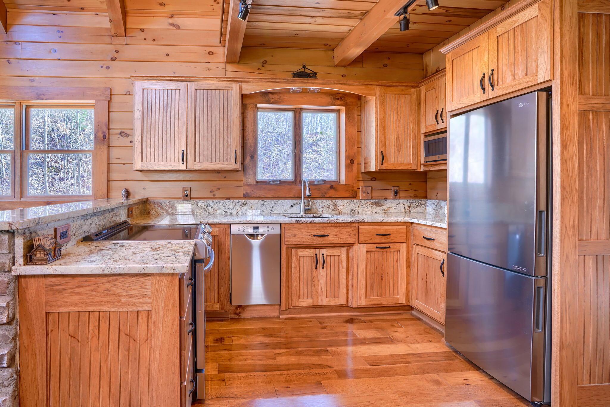 7535 Revenge Road Southwest Lancaster, OH 43130 - Photo 17 of 44 Kitchen.