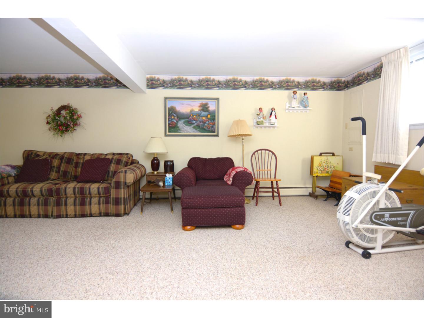 941 Shelbourne Road Reading, PA 19606 - Photo 16 of 25