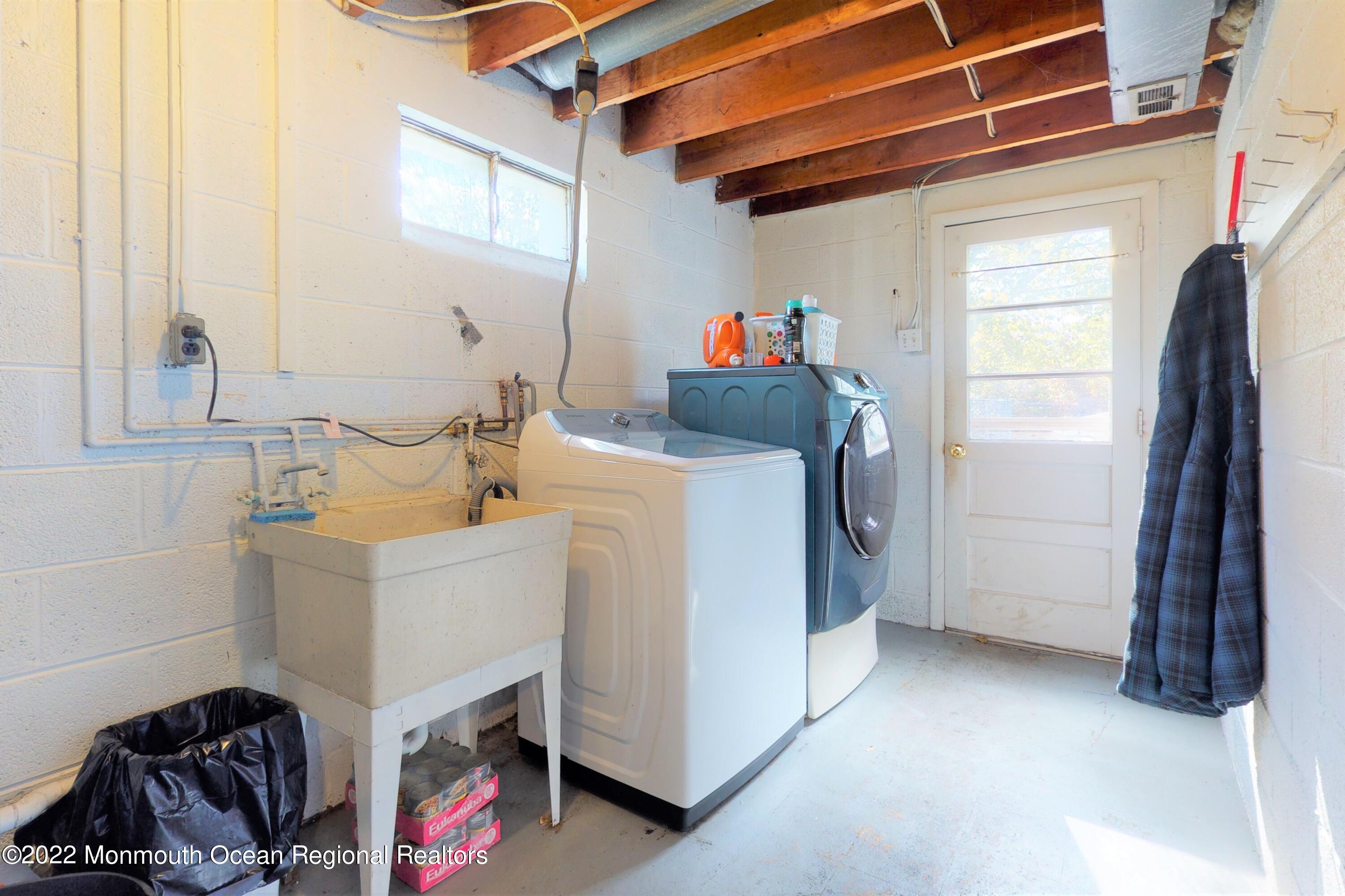 919 Monmouth Road Cream Ridge, NJ 08514 - Photo 20 of 27 919-Monmouth-10112020_164346