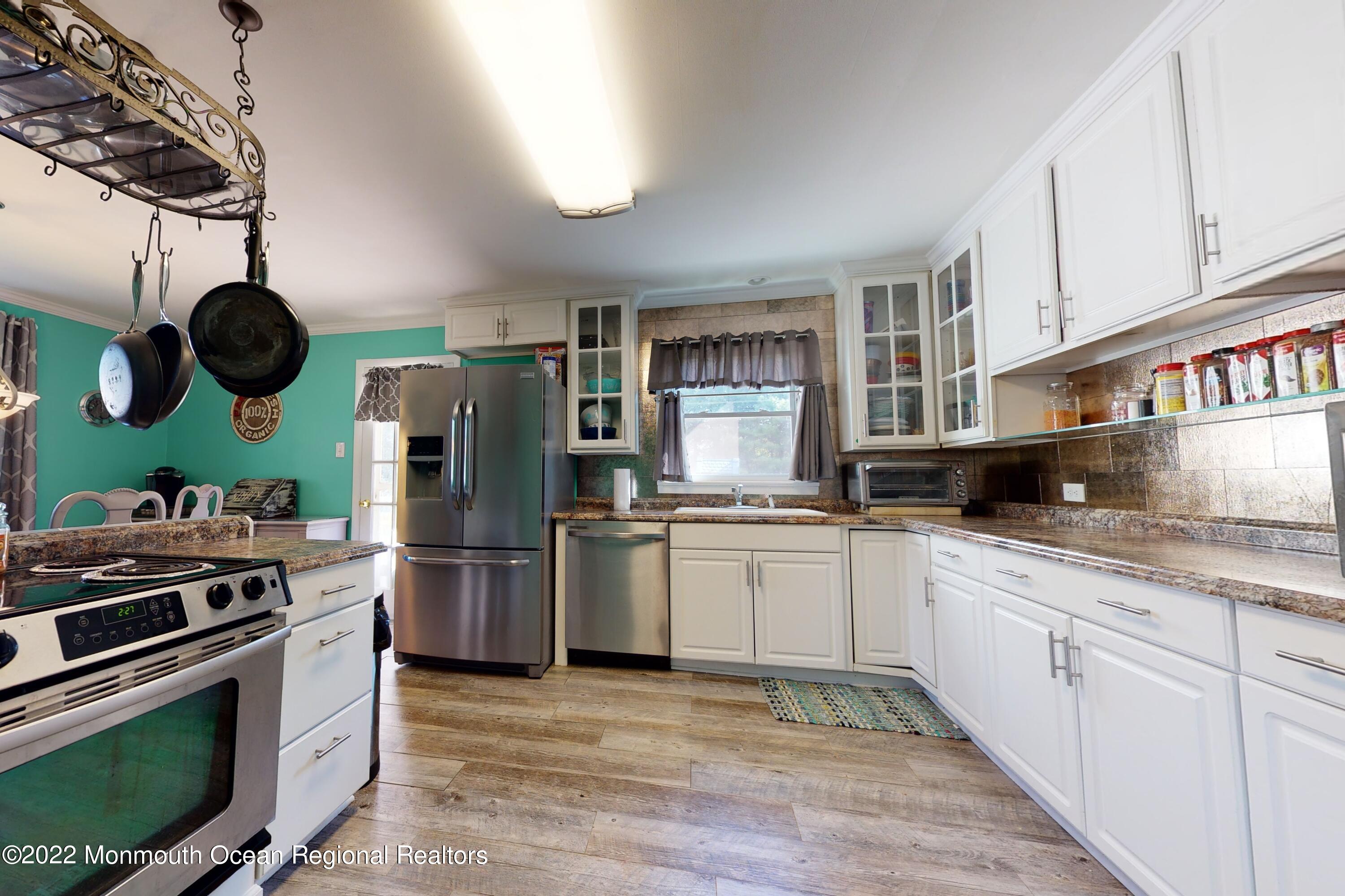 919 Monmouth Road Cream Ridge, NJ 08514 - Photo 9 of 27 919-Monmouth-10112020_163424
