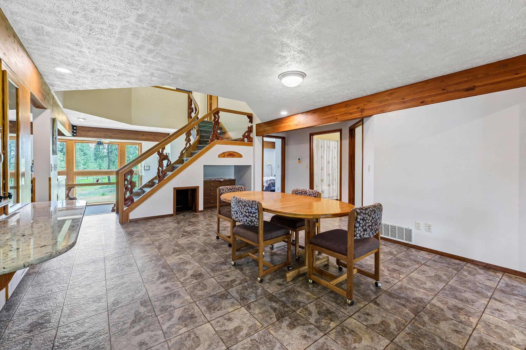 16615 West Stoughton Road Cheney, WA 99004 - Photo 14 of 50