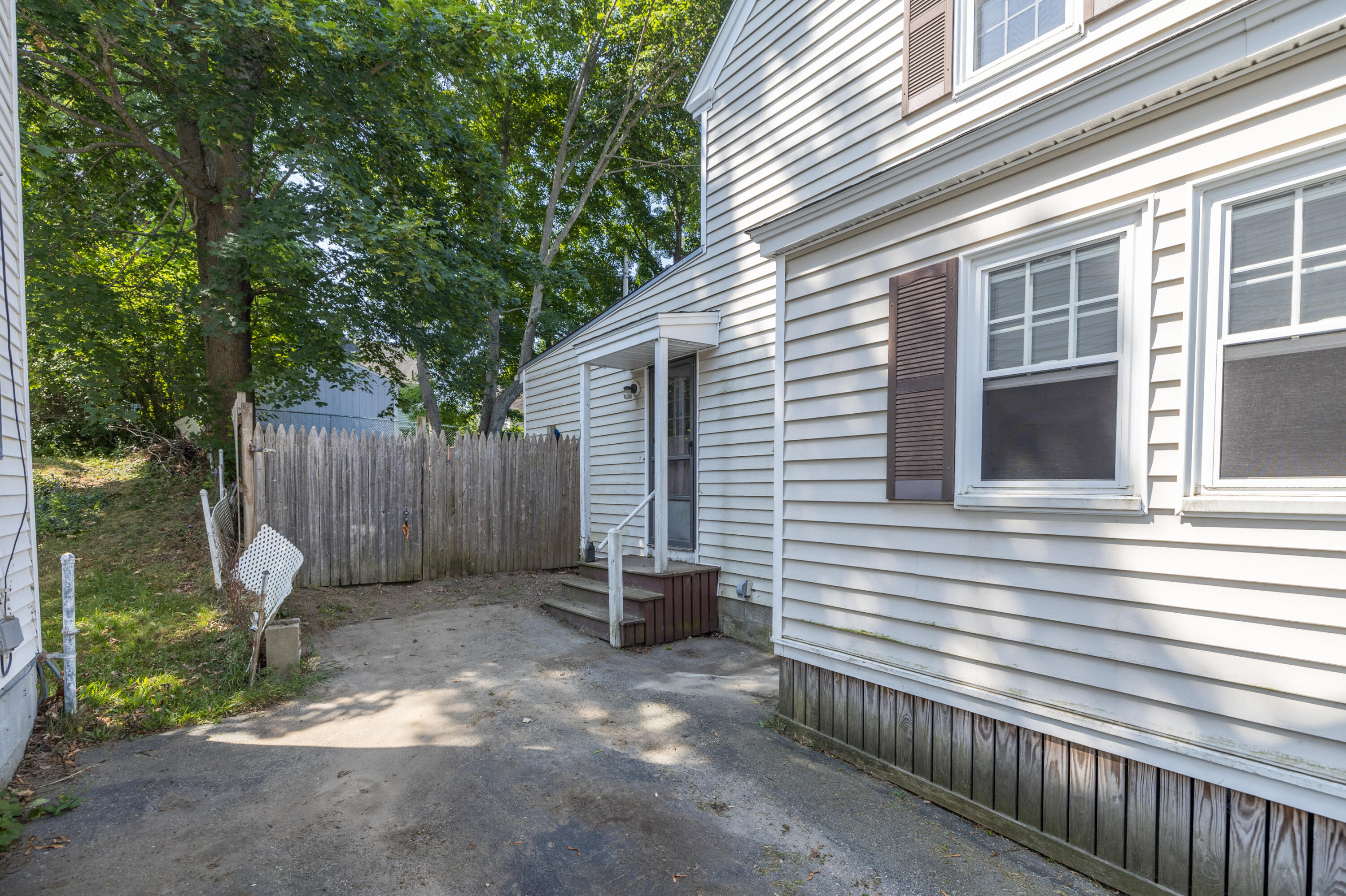 24 Andrews Road Bath, ME 04530 - Photo 5 of 35 6I3A5440-HDR