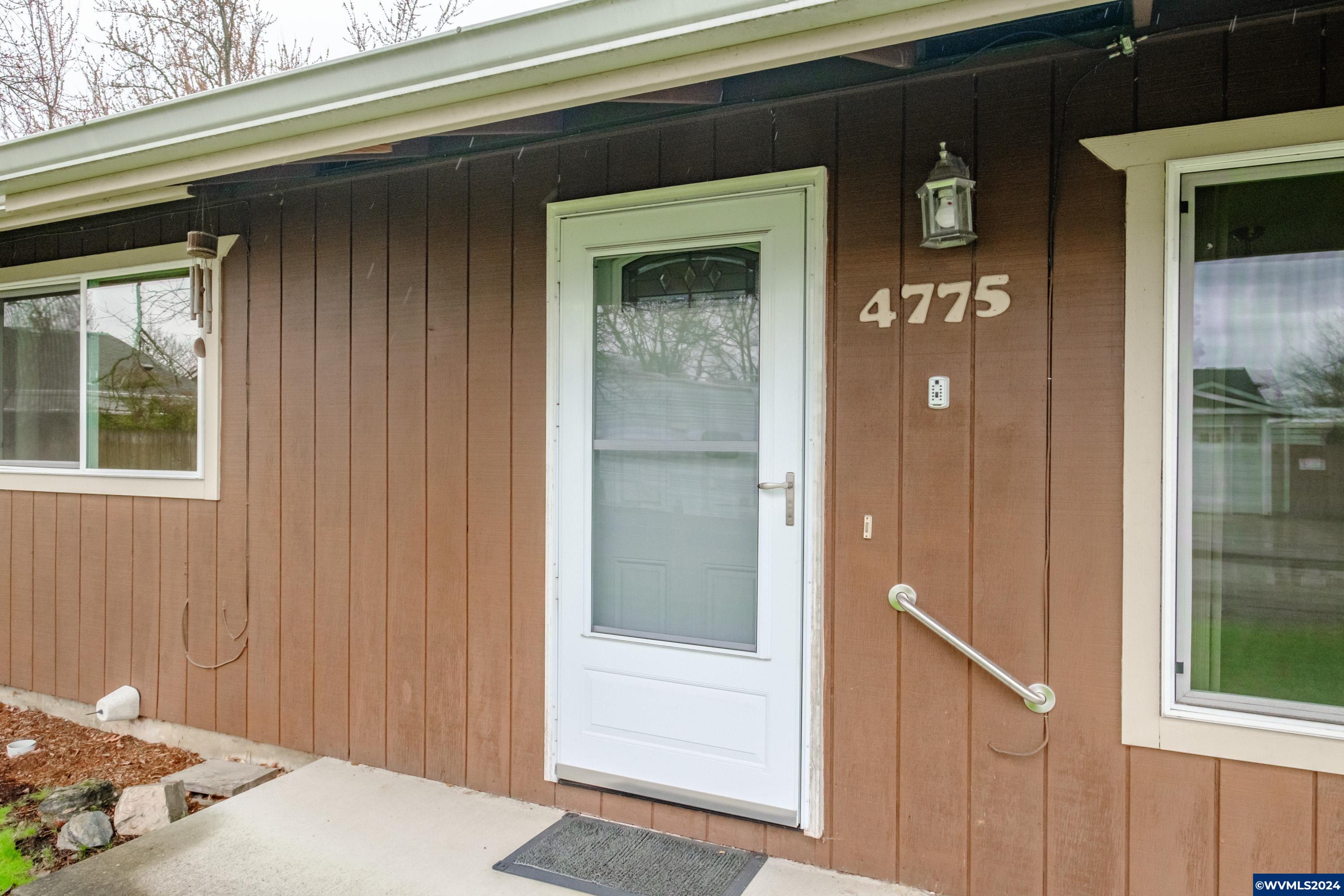 4775 Swegle Road Northeast Salem, OR 97305 - Photo 6 of 38 a door view with a outdoor space