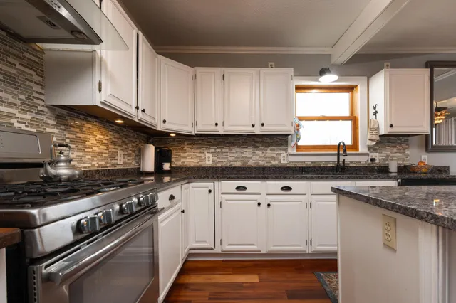 $499,900 | 36867 Krueger Loop, Dent, MN 56528