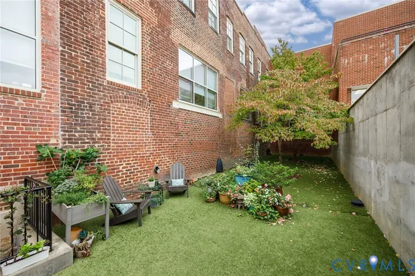 $362,000 | 306 North 26th Street, Unit U230, Richmond, VA 23223