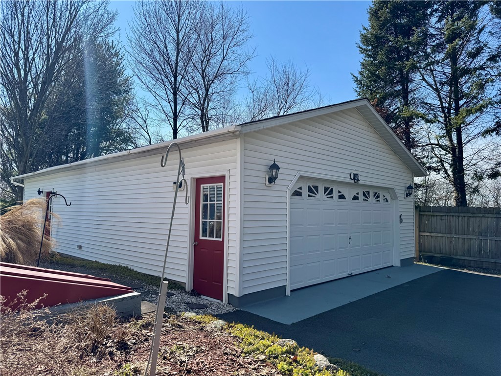 1426 West Genesee St Road Aurelius, NY 13021 - Photo 5 of 41