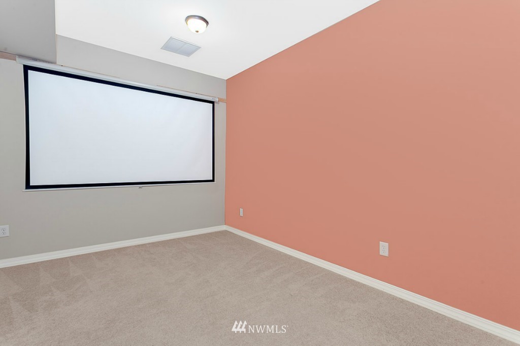 24102 39th Court Southeast, Unit 4 Bothell, WA 98021 - Photo 18 of 21