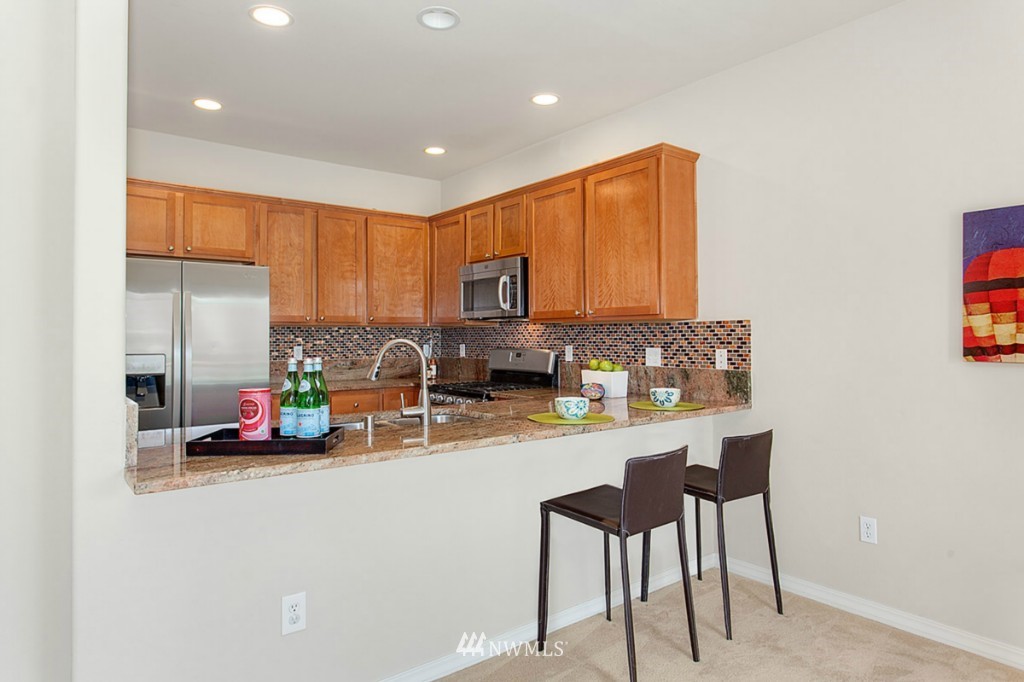 24102 39th Court Southeast, Unit 4 Bothell, WA 98021 - Photo 5 of 21