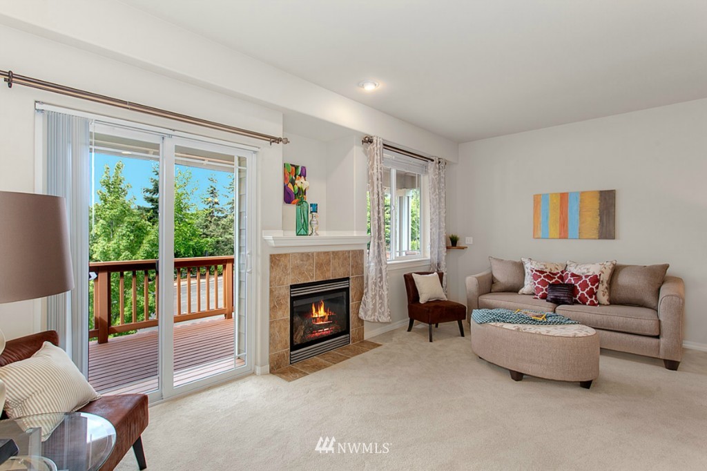 24102 39th Court Southeast, Unit 4 Bothell, WA 98021 - Photo 9 of 21