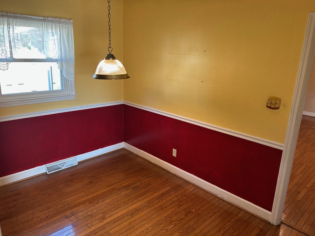 108 Oxford Road Greenwood, SC 29649 - Photo 13 of 37 Gallery Image 13
