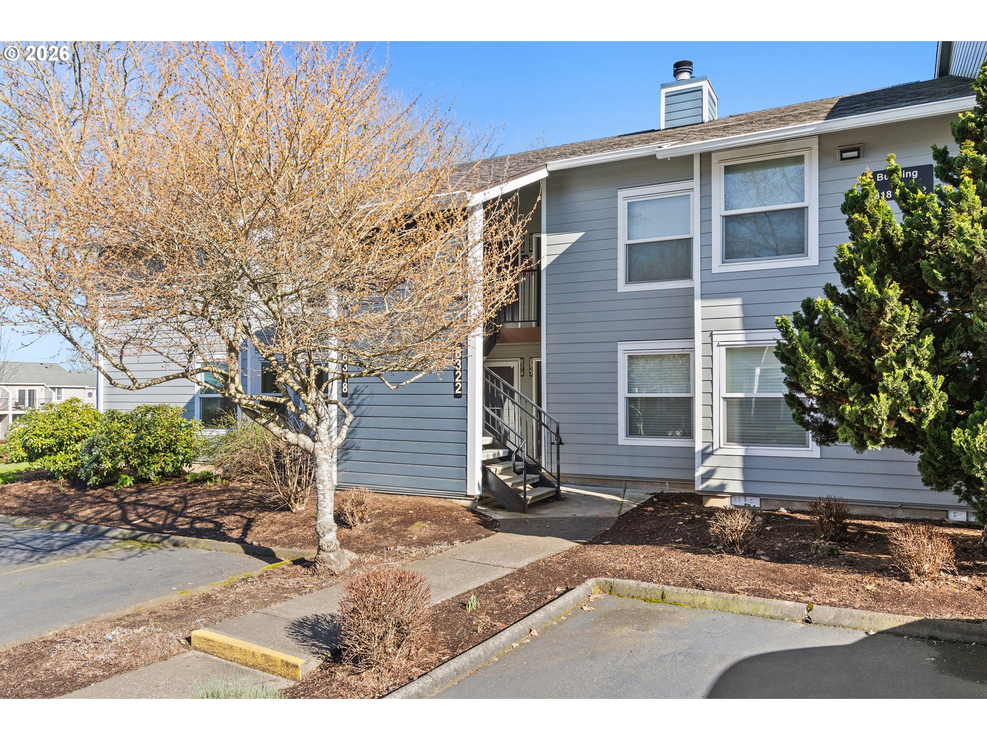 8318 Southwest Mohawk Street Tualatin, OR 97062 - Photo 2 of 40