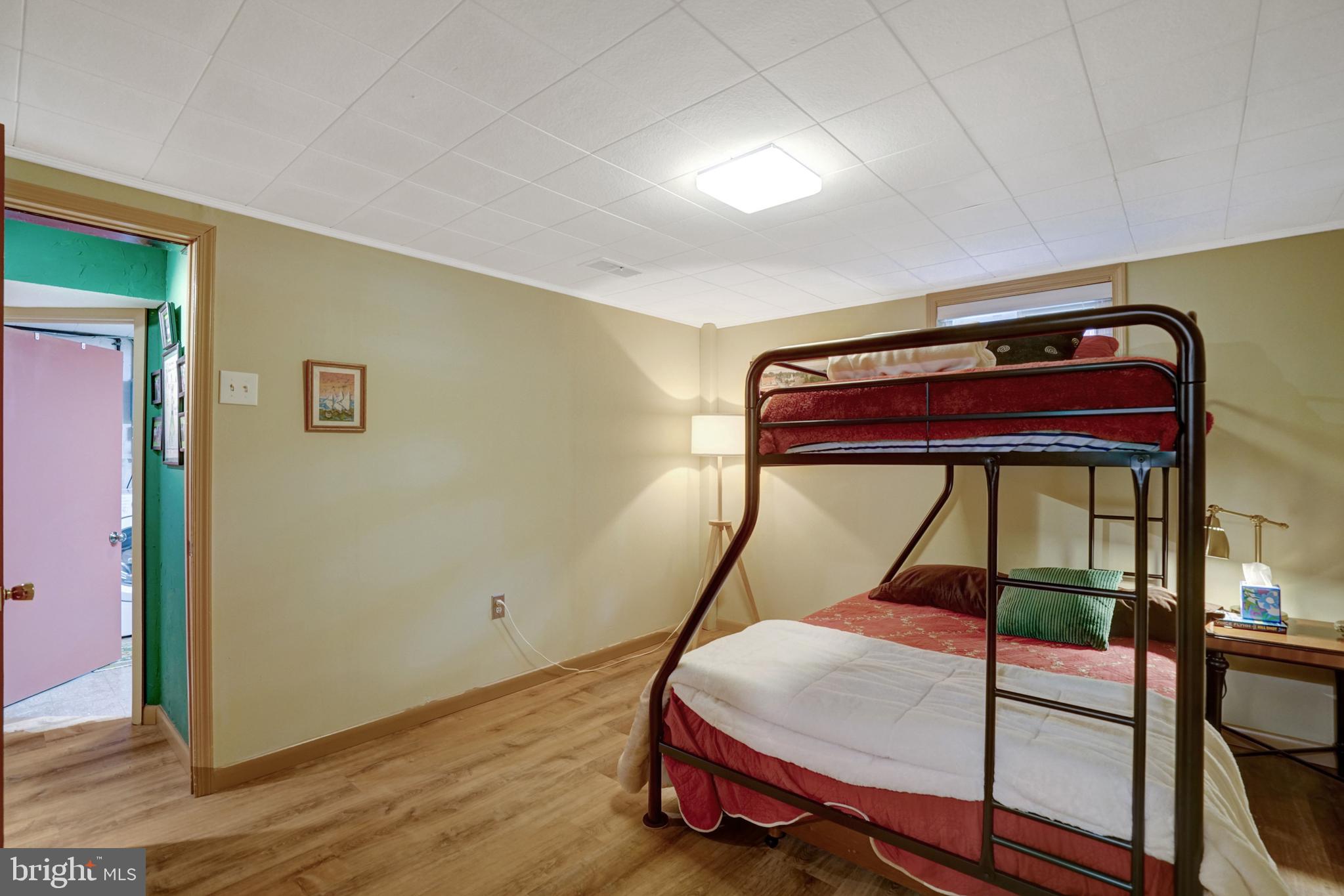 8640 Victoria Road Springfield, VA 22151 - Photo 53 of 75