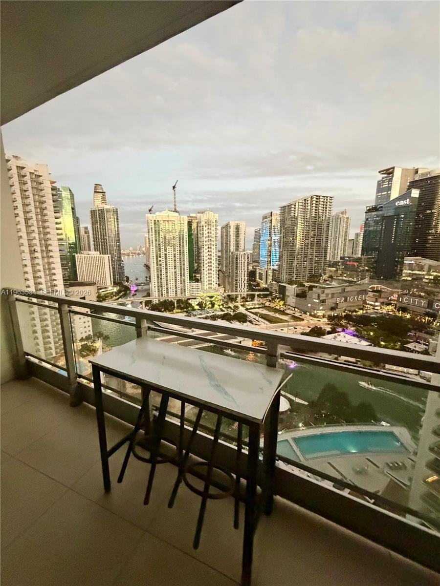 90 Southwest 3rd Street, Unit 3012 Miami, FL 33130 - Photo 14 of 20