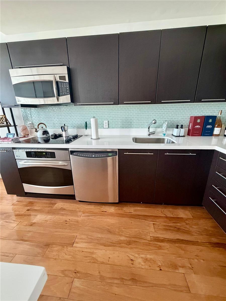 90 Southwest 3rd Street, Unit 3012 Miami, FL 33130 - Photo 4 of 20