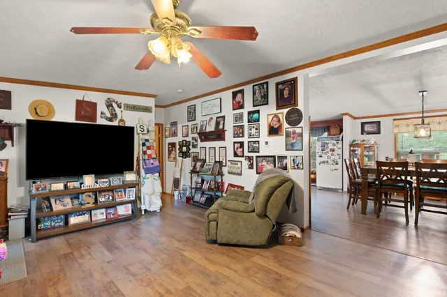 $599,000 | 1637 South County Road 675, Paoli, IN 47454