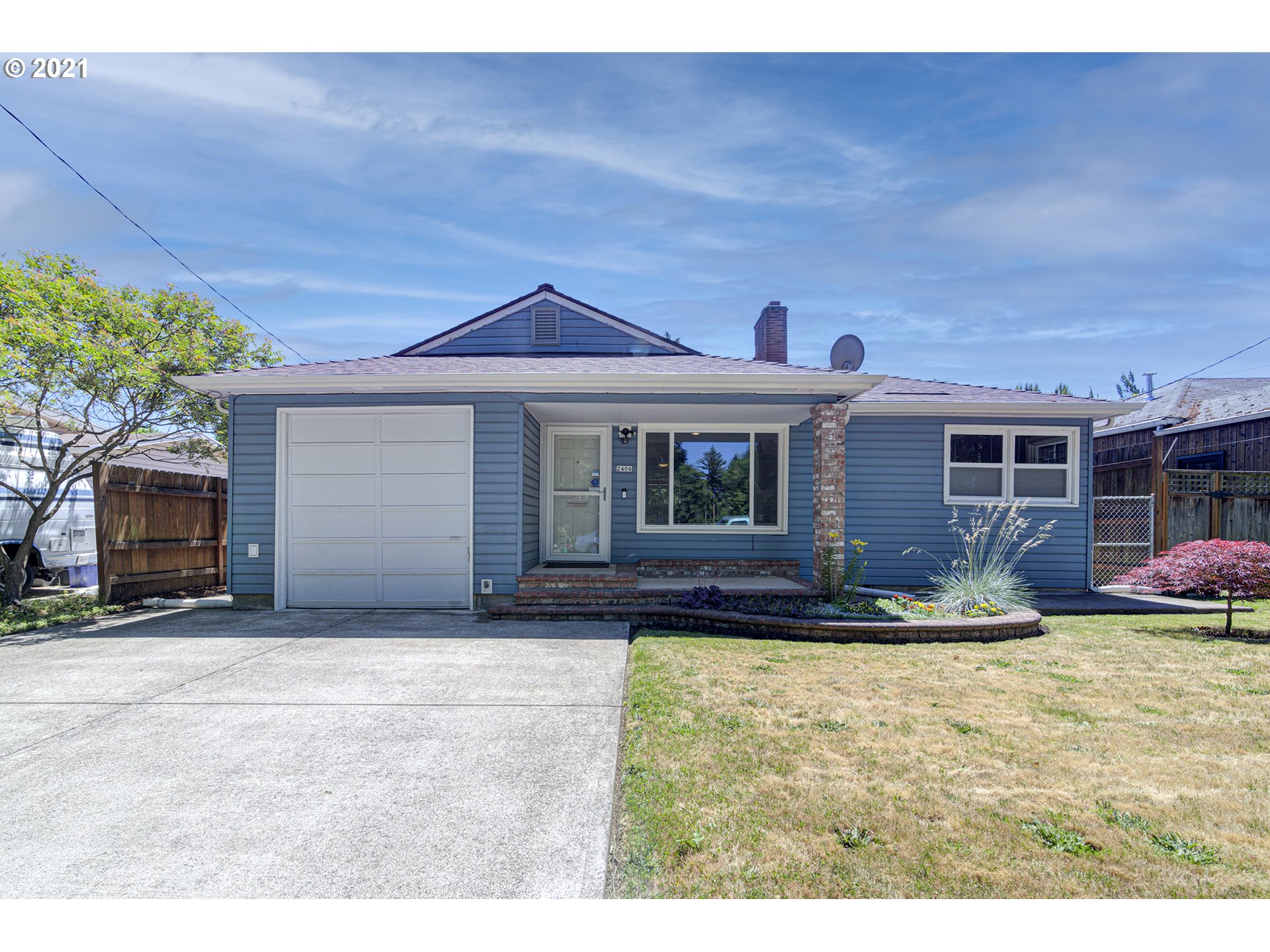 2406 North Kilpatrick Street Portland, OR 97217 - Photo 2 of 28
