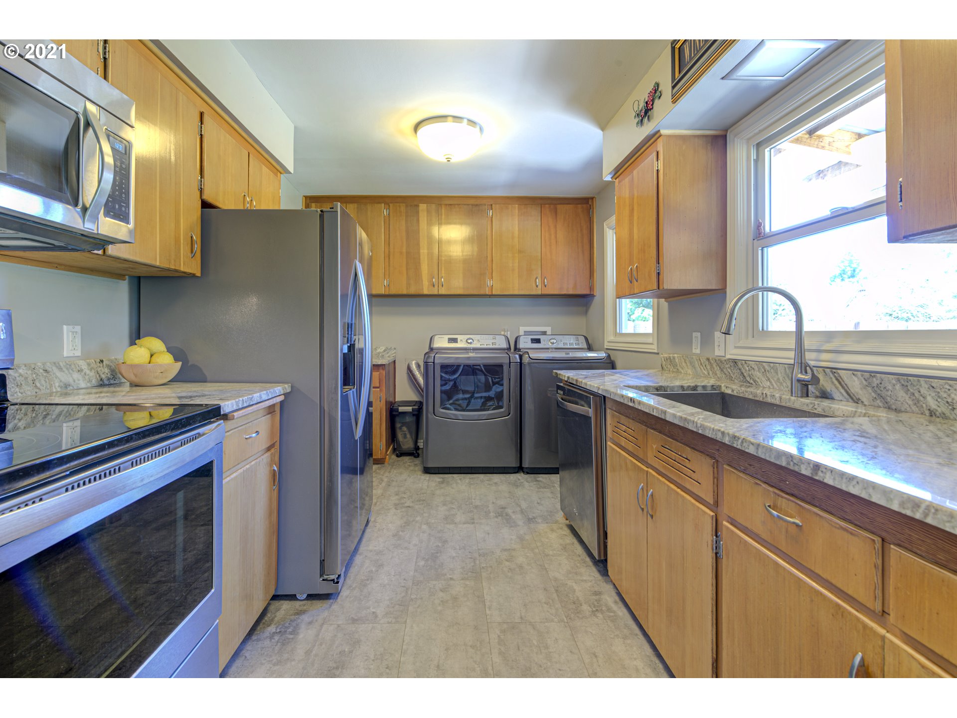 2406 North Kilpatrick Street Portland, OR 97217 - Photo 14 of 28
