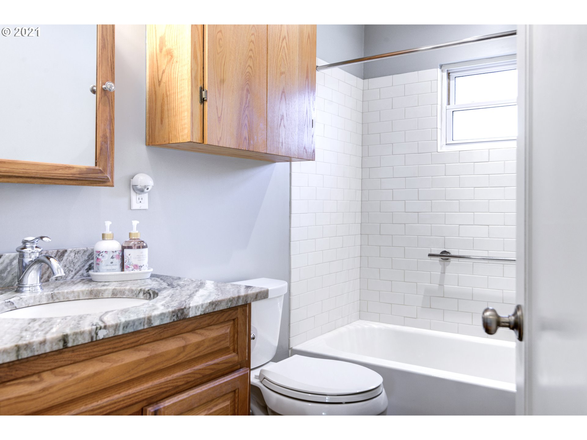 2406 North Kilpatrick Street Portland, OR 97217 - Photo 16 of 28