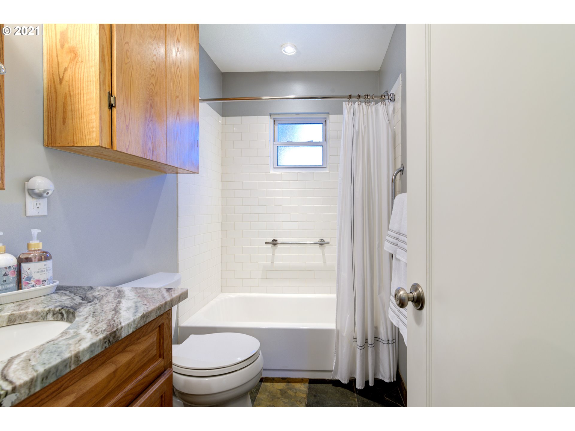2406 North Kilpatrick Street Portland, OR 97217 - Photo 17 of 28