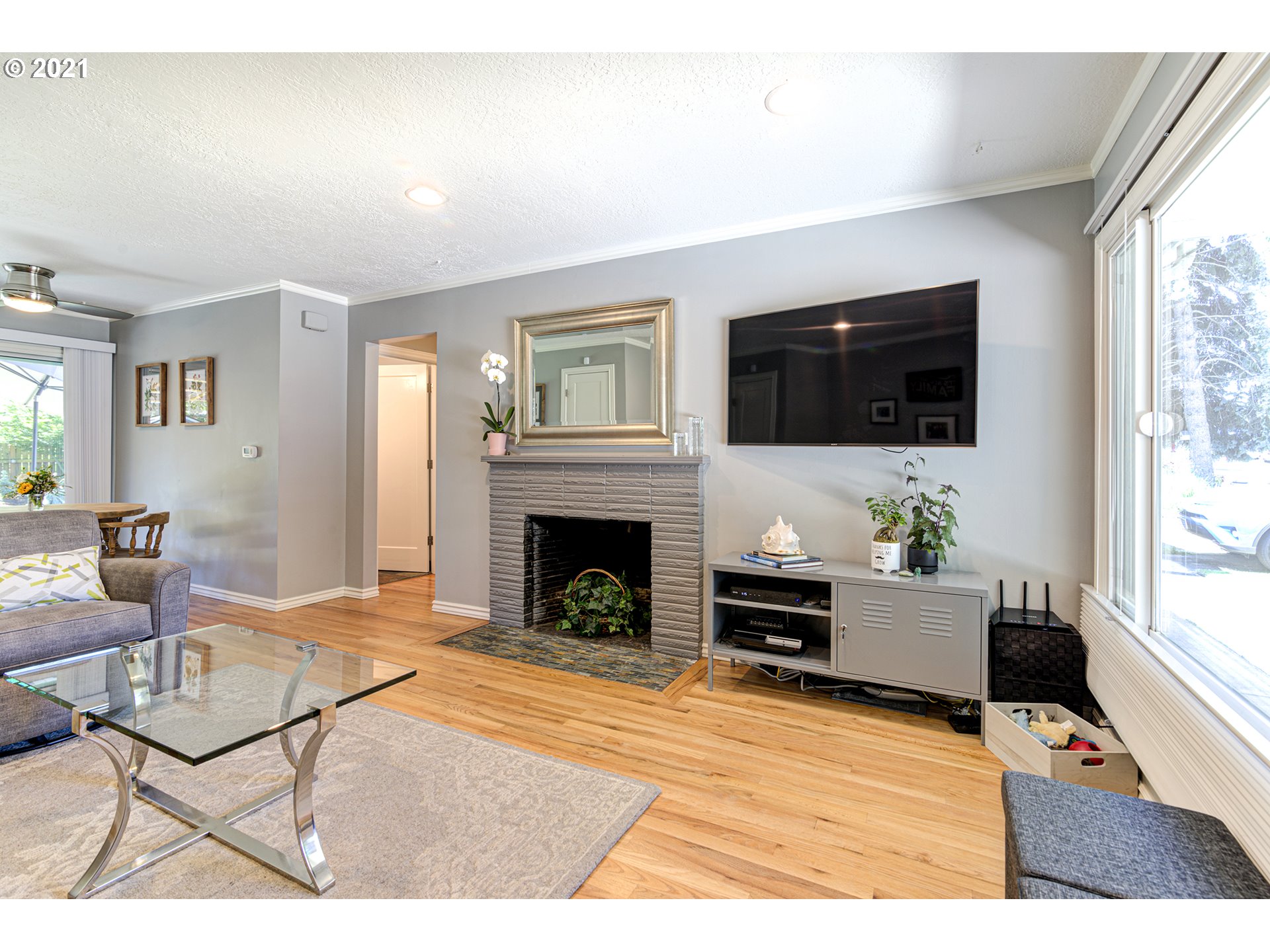 2406 North Kilpatrick Street Portland, OR 97217 - Photo 3 of 28