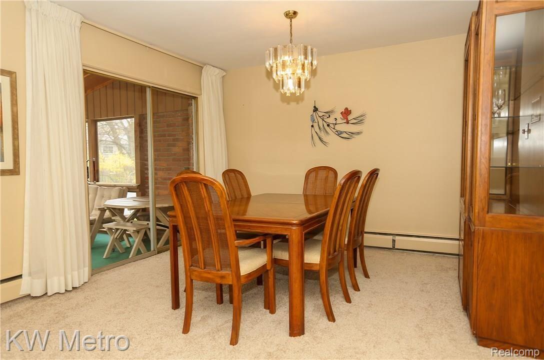 942 North Reading Road Bloomfield Hills, MI 48304 - Photo 7 of 37 Reading-20.jpg
