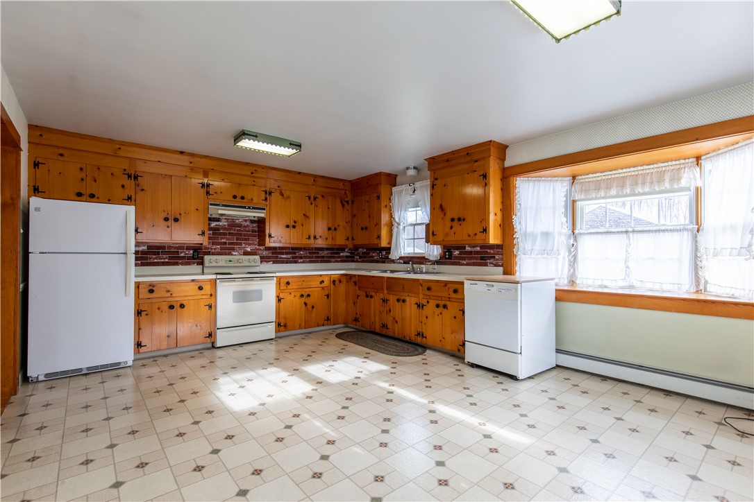 47 Mail Coach Road Portsmouth, RI 02871 - Photo 4 of 18