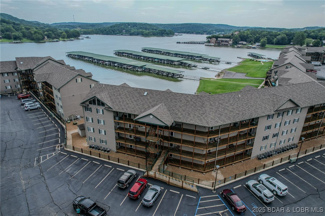 93 Cedar Glen Court, Unit 3C Camdenton, MO 65020 - Photo 4 of 39