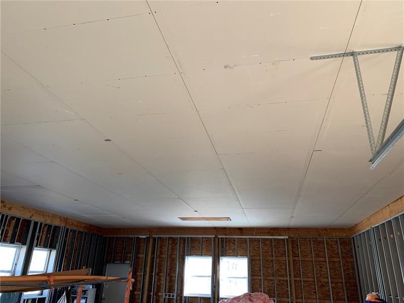 124 County Line Road New Galilee, PA 16141 - Photo 3 of 12 Gallery Image 3