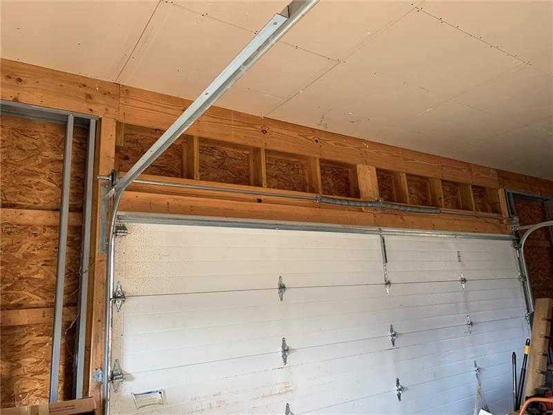 124 County Line Road New Galilee, PA 16141 - Photo 6 of 12 Gallery Image 6