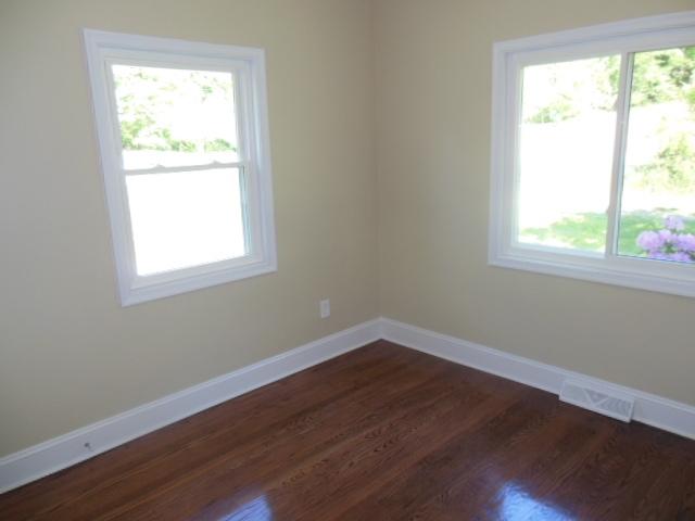 7010 Buckeye Road Roanoke, VA 24018 - Photo 9 of 17 DSCN2785