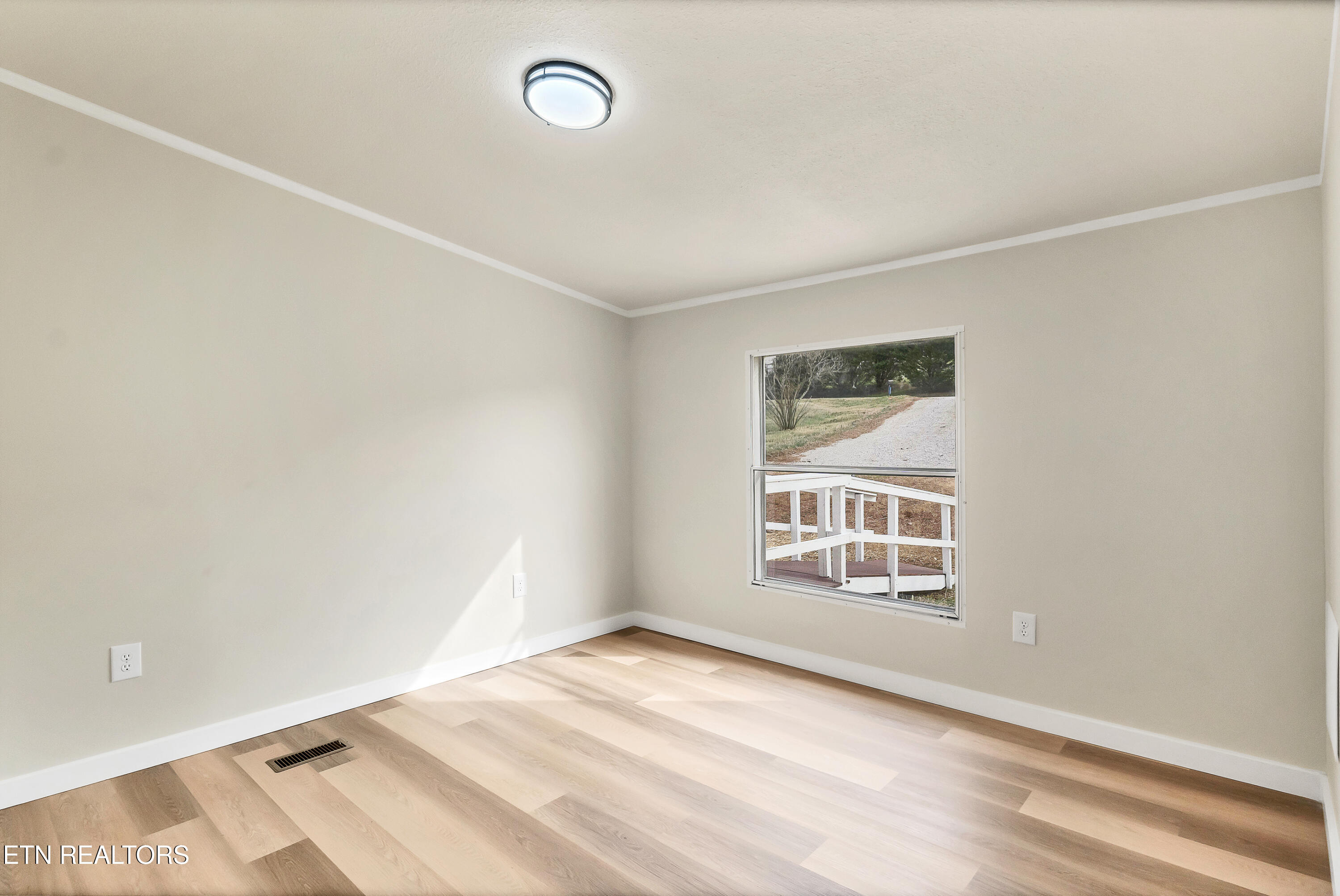 2380 River Road Kingston, TN 37763 - Photo 27 of 30 DSC06718