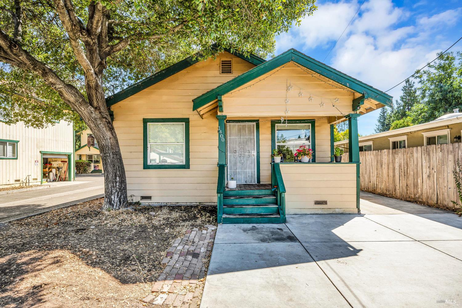 1404 Slater Street Santa Rosa, CA 95404 - Photo 4 of 30