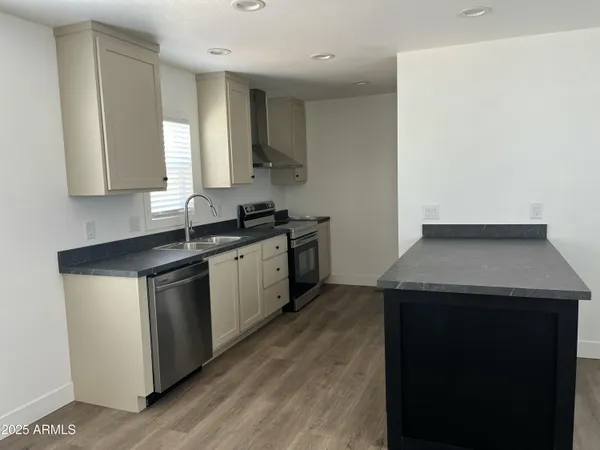 $89,500 | 1550 West Southern Avenue, Unit 20, Phoenix, AZ 85041
