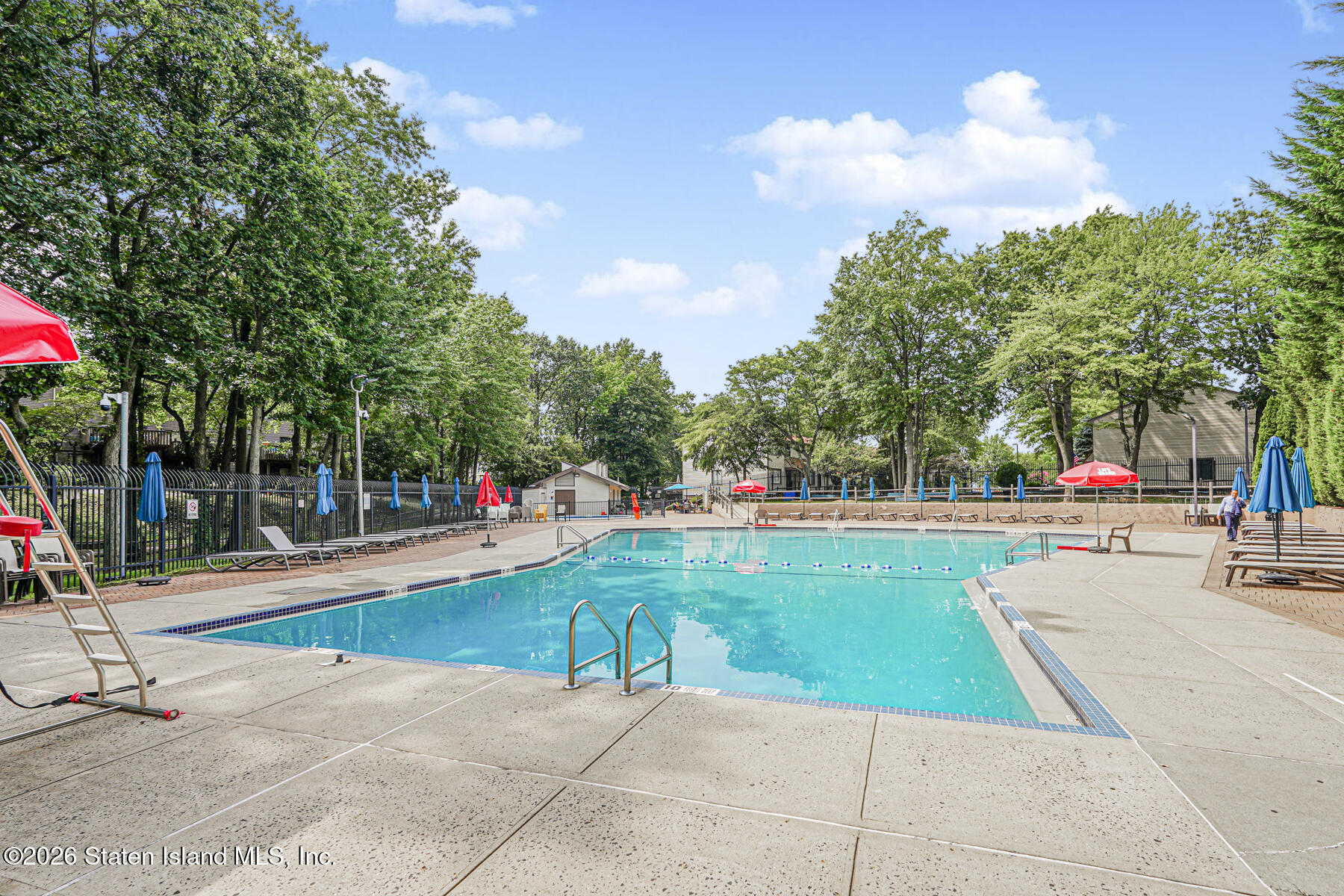 51 Cypress Loop Staten Island, NY 10309 - Photo 31 of 39 (31)