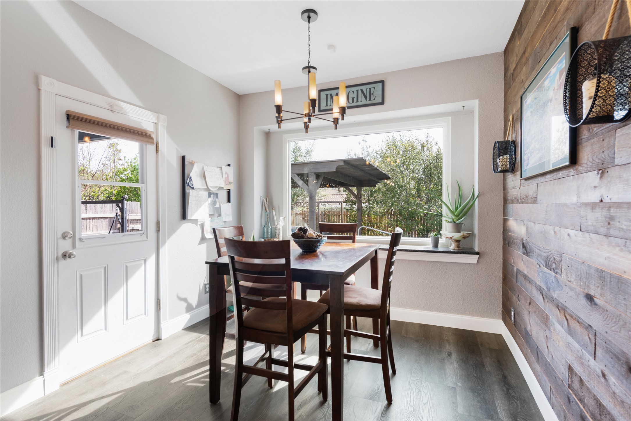 261 Tobin Drive Buda, TX 78610 - Photo 15 of 40