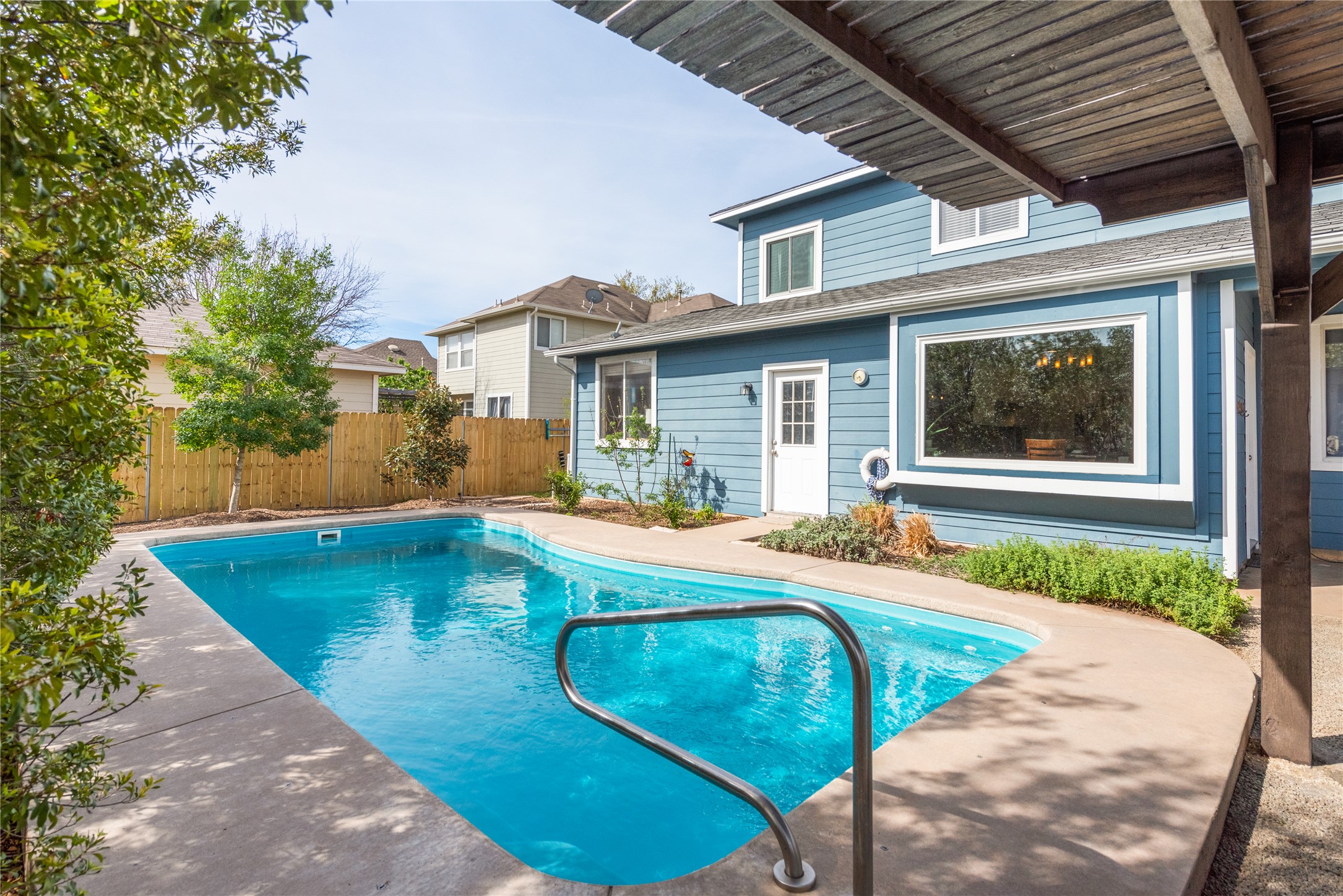 261 Tobin Drive Buda, TX 78610 - Photo 33 of 40