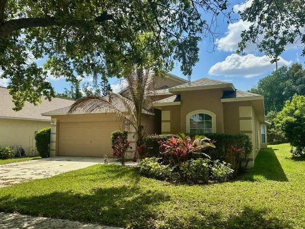$2,450 | 705 Straw Lake Drive, Brandon, FL 33510