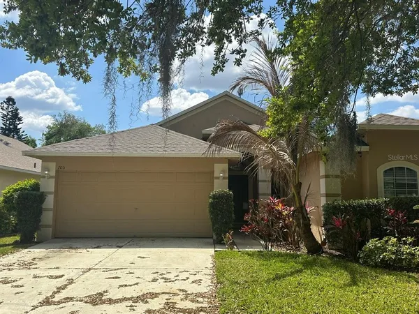 $2,450 | 705 Straw Lake Drive, Brandon, FL 33510