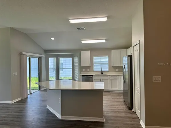 $2,450 | 705 Straw Lake Drive, Brandon, FL 33510