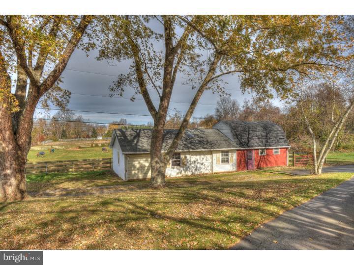 142 Meirs Road Cream Ridge, NJ 08514 - Photo 23 of 25 Barn