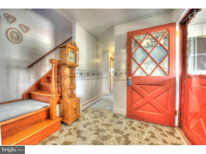 142 Meirs Road Cream Ridge, NJ 08514 - Photo 4 of 25 Foyer